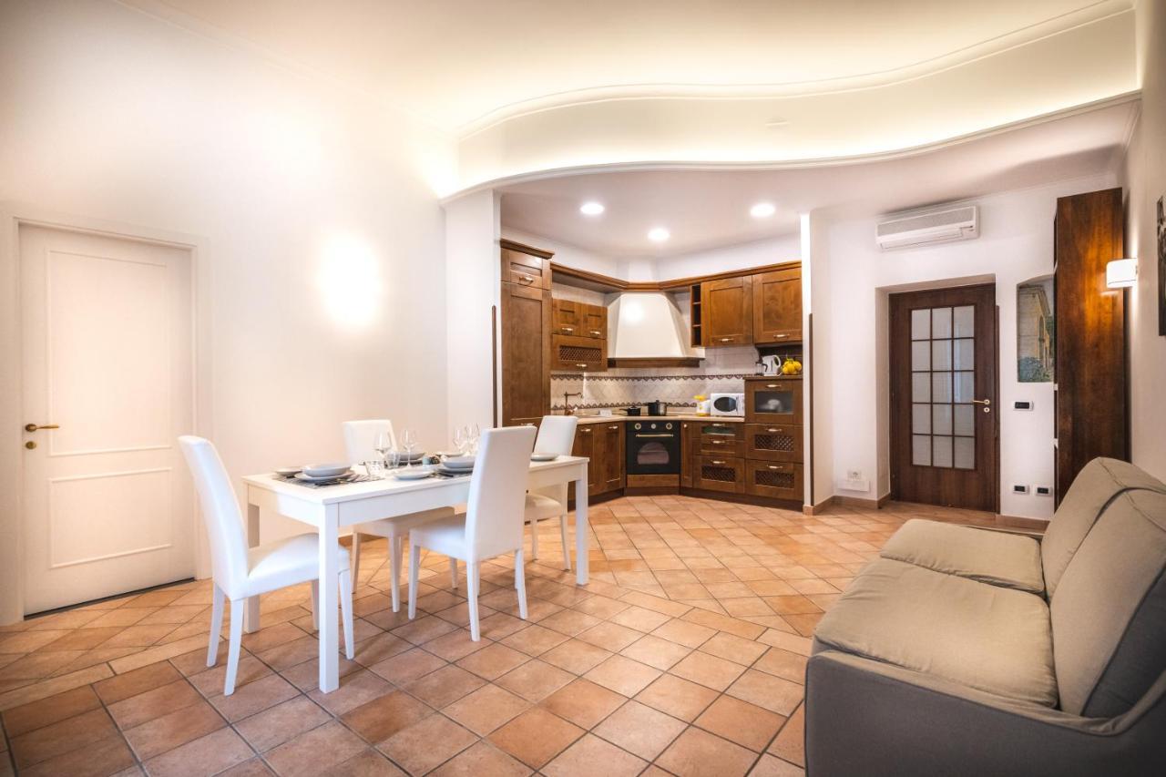 Apartment Giuliani Sorrento Eksteriør billede